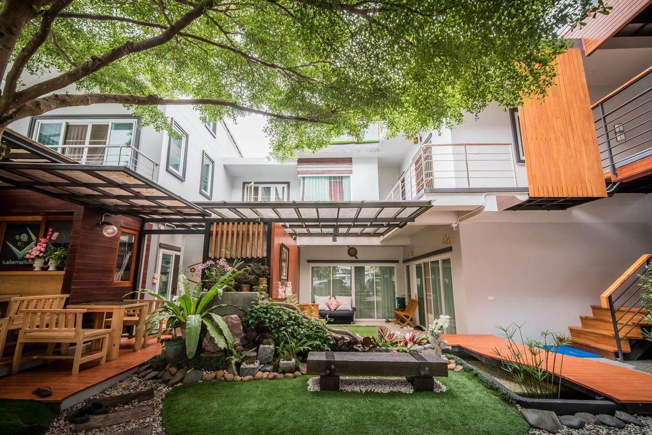 Le Terrarium Bed & Sleep Chiang Rai Hotel Exterior photo