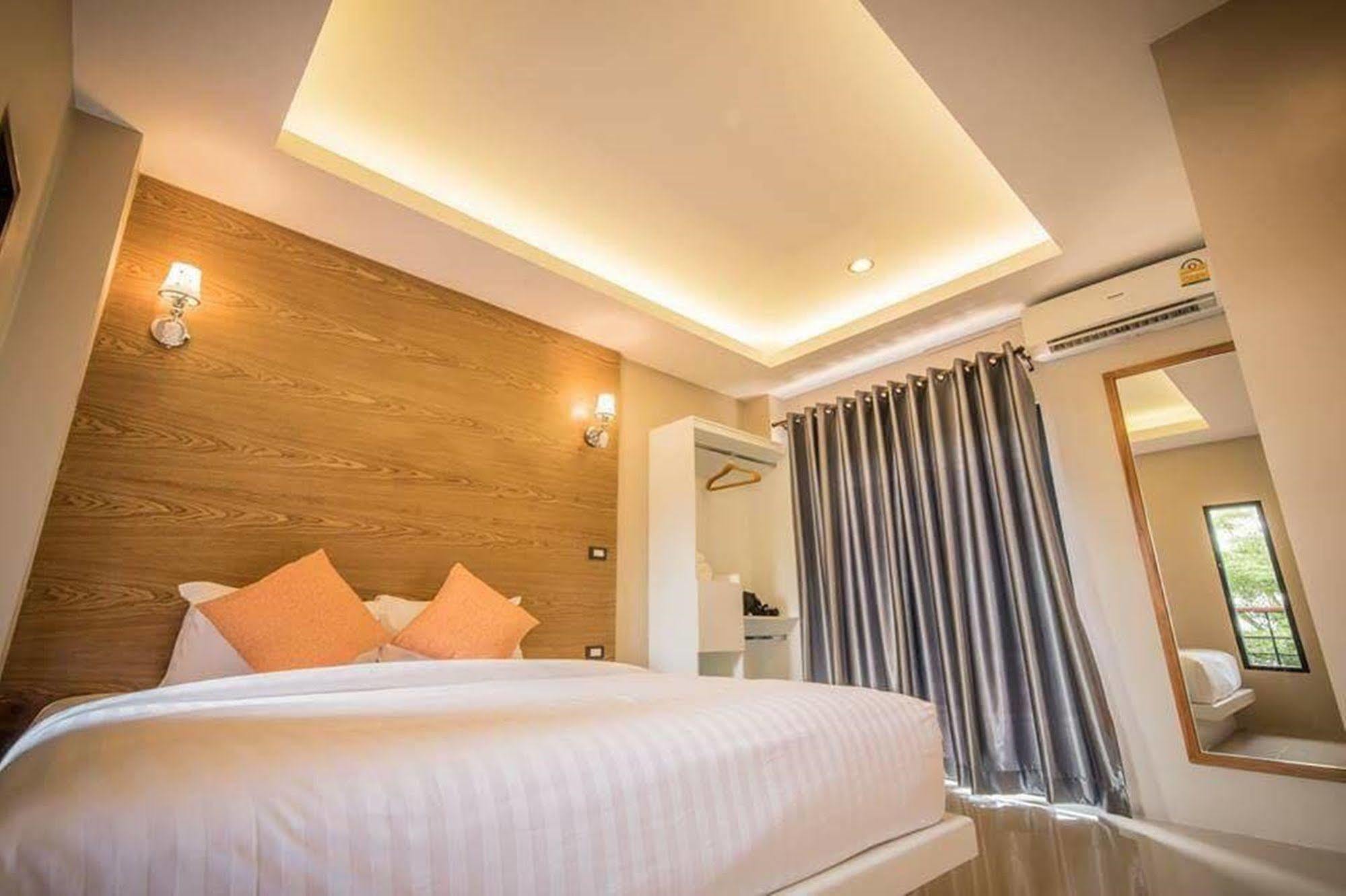 Le Terrarium Bed & Sleep Chiang Rai Hotel Exterior photo