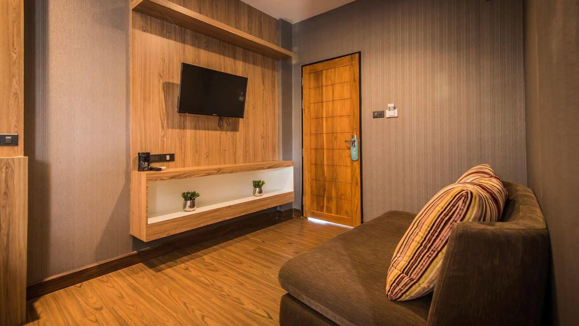 Le Terrarium Bed & Sleep Chiang Rai Hotel Exterior photo
